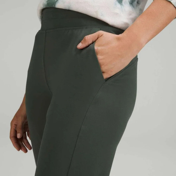 Lululemon Ready to Rulu High-Rise Jogger in Smoked Spruce.  Sz: 4 - Picture 3 of 10